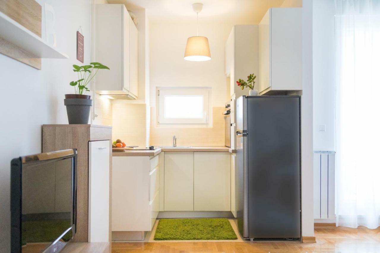 Cute And Sunny Studio In Zagreb With Balcony & Free Parking Zewnętrze zdjęcie